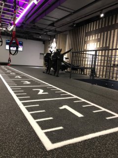 Sprint Track; Heavy No Limit, tl. 13 mm, RED CLAY, 1 m2