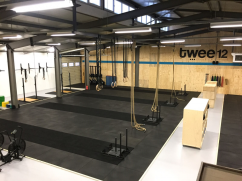 Sprint Track; HEAVY UNLINED, tl. 13 mm LIGHT GREY, 1 m2